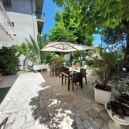 La Fontanella Bed & Breakfast 3*