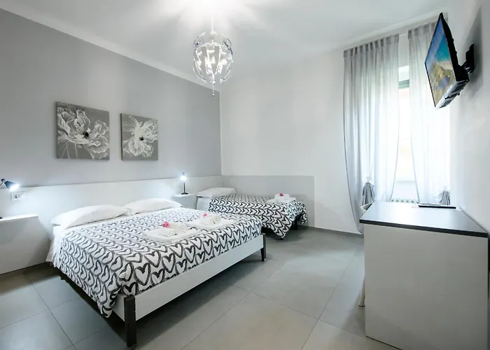 فندق مبيت وإفطار La Fontanella سان بنيديتّو ديل ترونتو