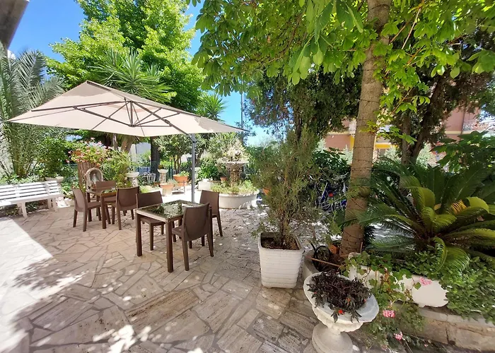 La Fontanella فندق مبيت وإفطار